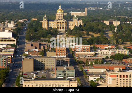 Aerial view of Iowa state capitol building in downtown Des Moines Stock Photo