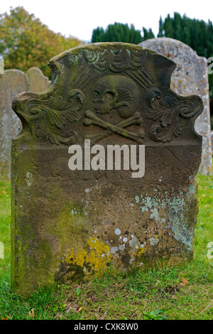 Headstone of the Pirate and Smuggler John Edward Trenchman ambushed and killed by customs officers in Godstone, Surrey in 1687 Stock Photo