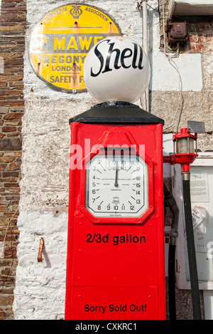 old petrol pump UK Stock Photo