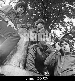 THE CREATION UK pop group in 1967 from l: Jack Jones, Bob Garner. Kenny Pickett, Eddie Phillips Stock Photo