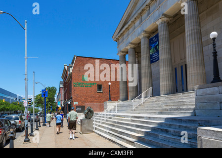 Erie Art Museum on State Street in downtown Erie, Pennsylvania, USA Stock Photo