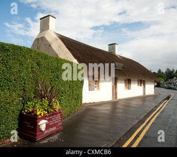 The birthplace of Scottish poet Robert Burns at Murdoch's Lone, Alloway. Ayr.   SCO 8605 Stock Photo