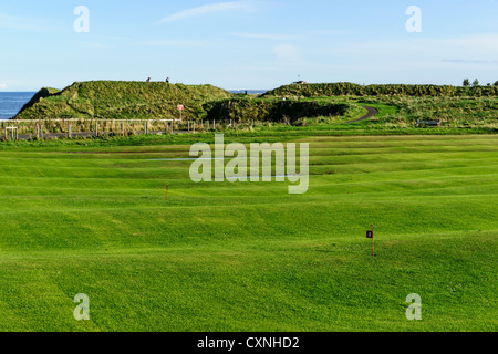 Greens Haven bay at Berwick on Tweed, Northumberland. Magdalenefields Golf links. Stock Photo