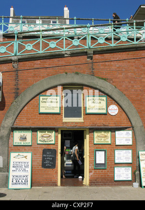 Brighton Smoke House specialising in seafood & shellfish food snacks on the Brighton seafront East Sussex UK Stock Photo