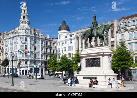 The Avenida dos Aliados and equestrian statue of Dom Pedro IV in the Baixa (City centre) of Porto (Oporto), Portugal Stock Photo