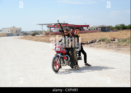 The Free Syrian Army, the main armed rebel group fighting President Bashar al-Assad’s government. Azaz a stegic town roughly 30 Stock Photo