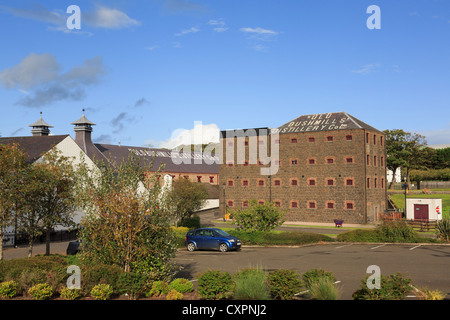 Old Bushmills Distillery Co Ltd distillers of Irish whiskey in Bushmills, County Antrim, Northern Ireland, UK Stock Photo