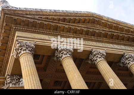 Architectural details of the main facade of the Teatro Massimo of Palermo in Sicily Stock Photo