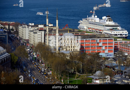 Panoramic view from the Galata Tower, Kuelesi, across the rooftops of Beyoglu to the cruise ship 'Prinsendam', Cihangir Mosque Stock Photo