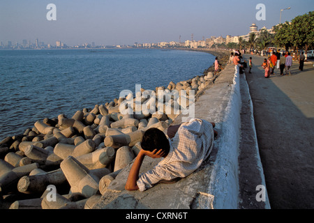Marine Drive, Mumbai, also known as Bombay, Maharashtra, India, South Asia, Asia Stock Photo