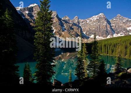 Moraine Lake in Valley of the Ten Peaks in Banff National Park. Stock Photo
