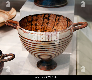 Bronze Bowl Cypriot 8th century from Dhali Cyprus Greek Greece Stock Photo