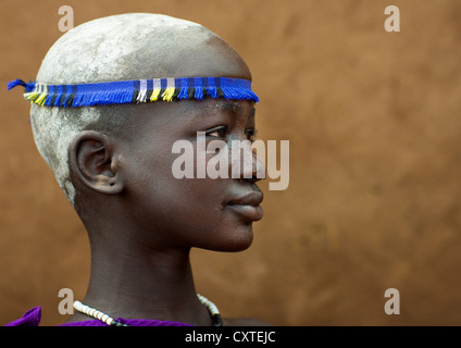 Bodi Tribe Woman With Headband, Hana Mursi, Omo Valley, Ethiopia Stock Photo