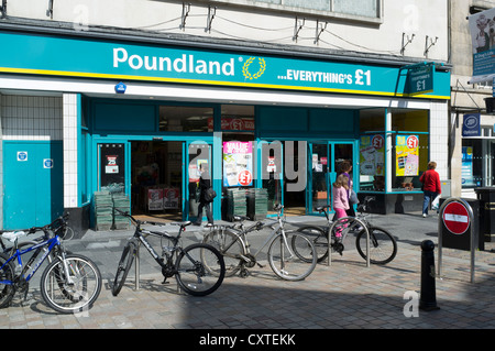 dh bargain shop SHOPPING UK Poundland one pound shop entrance store shopfront retail Stock Photo