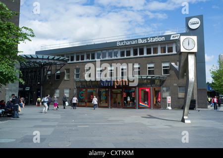 dh Buchanan Street Bus Station BUS STATION GLASGOW Street clock sculpture scotland terminal modern Stock Photo