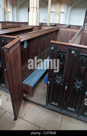 Box pews in the Georgian interior of St Mary's Parish church in Whitby ...