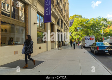 New York City, NY, USA, 'New York University' Campus,, in Greenwich Village Area, Washington Square West, Manhattan, Students, Street Scene, urban walking, university united states Stock Photo