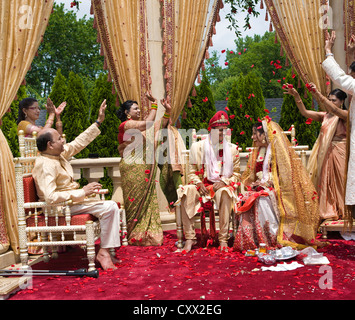 Indian bride and groom at wedding Stock Photo
