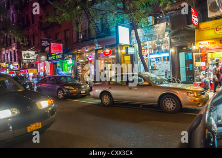 New York City, NY, USA, Street Scenes, cars Driving at night, in the West Village Area, MacDougal Street, Manhattan Stock Photo