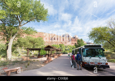 People getting on a free shuttle in th Zion National Park Stock Photo