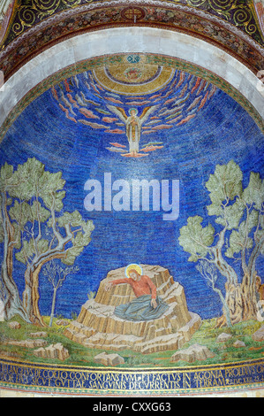 Jesus in the Garden of Gethsemane, Holy Thursday, Maundy Thursday, mosaic in the Church of All Nations, also known as Basilica Stock Photo