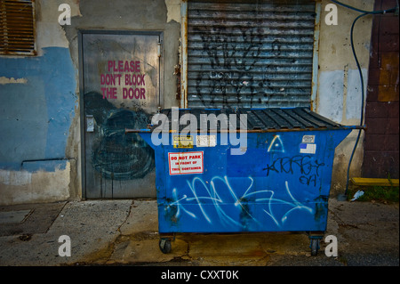 Trash Dumpster In City Alley, Philadelphia, USA Stock Photo