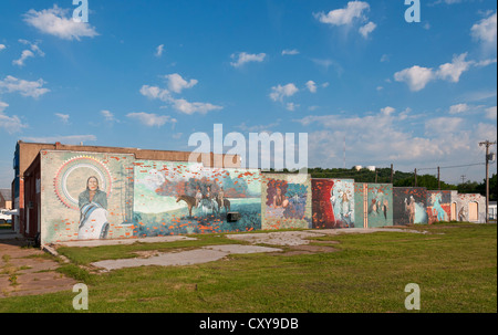 Oklahoma, Osage Nation Indian Reservation, Hominy, murals depicting American Indian folklore. Stock Photo