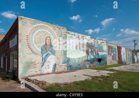 Oklahoma, Osage Nation Indian Reservation, Hominy, wall murals depicting American Indian folklore. Stock Photo