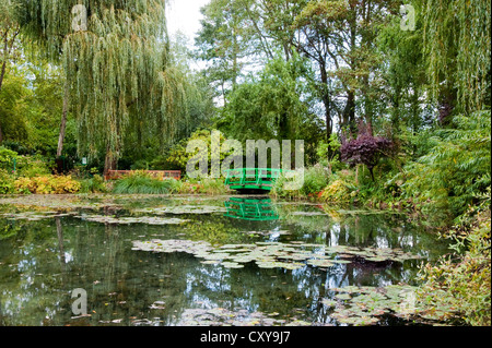 Claude Monet's garden and pond in Giverny France Stock Photo