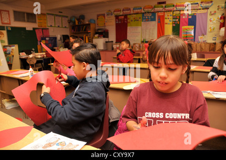 Elvira Elementary School second graders make valentines in Tucson, Arizona, USA. Stock Photo