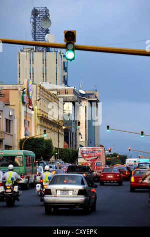 Traffic, green traffic lights on Avenida Segunda street in the city centre of San Jose, Costa Rica, Latin America Stock Photo