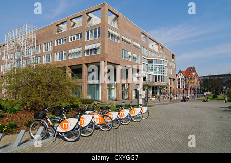 New and Old City Hall, Metrorad Ruhr rental bikes, Dortmund, North Rhine-Westphalia Stock Photo