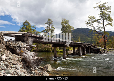 Historic wooden bridge across the Rio Palena glacial river, Carretera Austral, Ruta CH7 road, Panamerican Highway Stock Photo