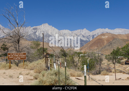 Lone Pine, small town America on Route 395 between Los Angles and Tahoe. Visiting center Sierras Mount Whitney Road to portal. Stock Photo