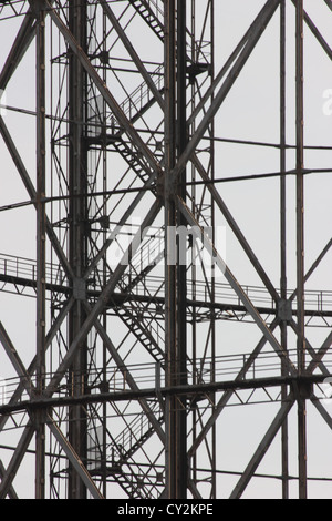 rig, industrial rig, oil rig, Rome, Roma, industrial, architectural ...