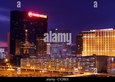 Back of the Paris hotel and the Towers Westgate high rises at dusk in Las Vegas Stock Photo