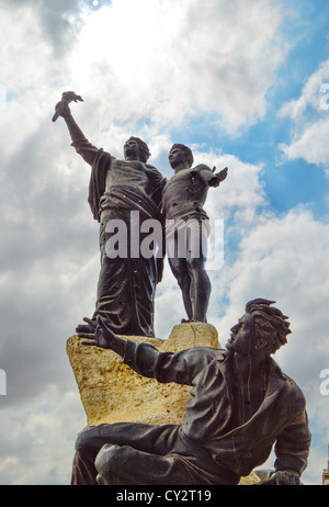 Martyrs Statue, Martyrs Square, Beirut, Lebanon, Middle East Stock Photo