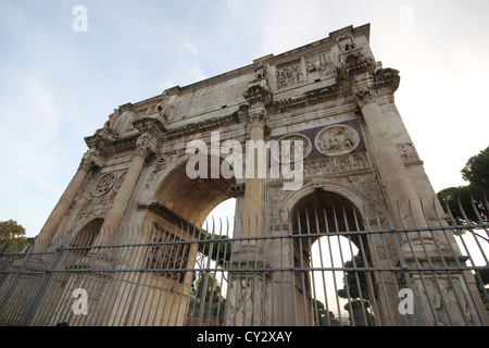 The famous Arch of Costantin, Arco di Costantino Roma, Rome, Italy, Travel,  wide angle, photoarkive Stock Photo
