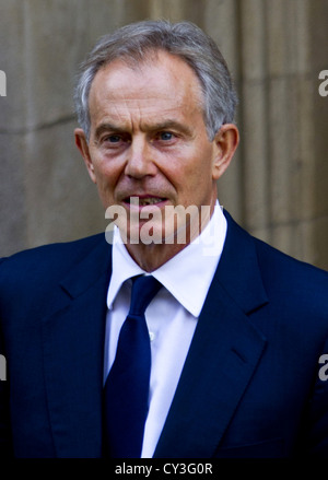 London, UK. 28th May 2012. (Pictured) Former Prime Minister Tony Blair leaves the Leveson Inquiry. Stock Photo