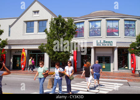 Maine Freeport,Main Street,highway Route 1,L. L. Bean,shopping shopper shoppers shop shops market markets marketplace buying selling,retail store stor Stock Photo