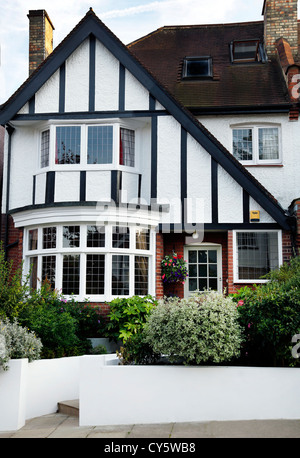 SUBURBAN MOCK TUDOR HOUSE,LONDON,UK Stock Photo