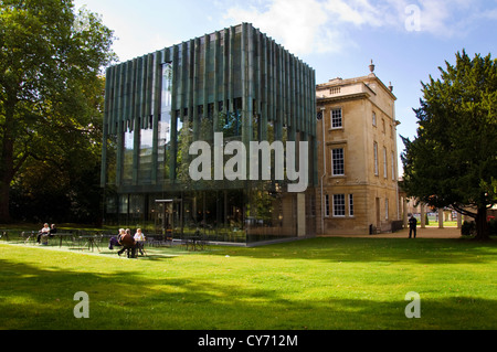 Rear gardens of Holburne Museum showing modern extension of original Georgian house Stock Photo