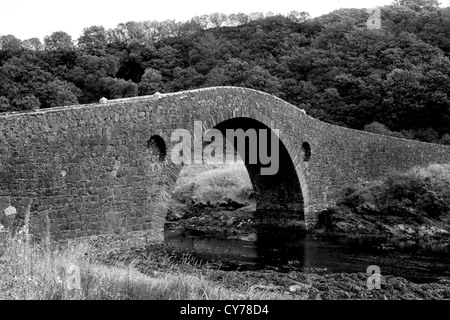 Clachan Bridge, known as 'The Bridge over the Atlantic' linking the Scottish mainland to the Island of Seil. Stock Photo