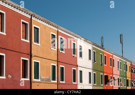 Brightlty Painted Houses, Fondamenta di Cao Moleca, Burano, Venice, Veneto, Italy Stock Photo