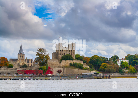 UK England Kent Rochester autumn scene to Castle Cathedral and old historic buildings viewed across River Medway. Stock Photo