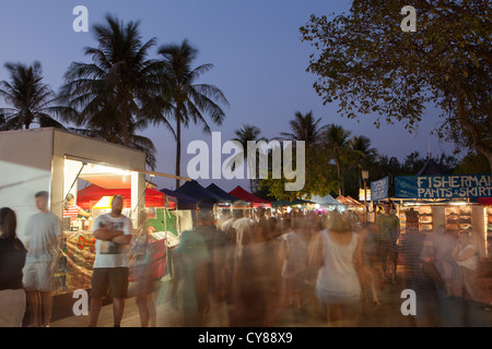 People moving through the stalls at Mindil Beach sunset market, Darwin, Northern Territory, Australia. Stock Photo