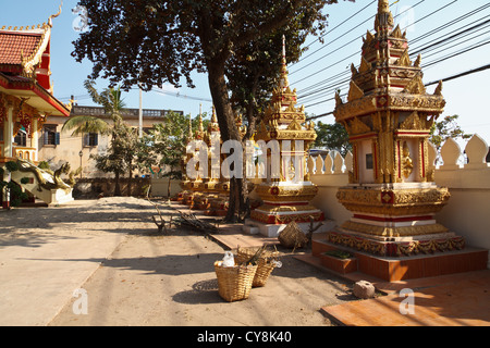 Part of the Buddhist Temple Wat Xieng Nyeun in Vientiane, Laos Stock Photo