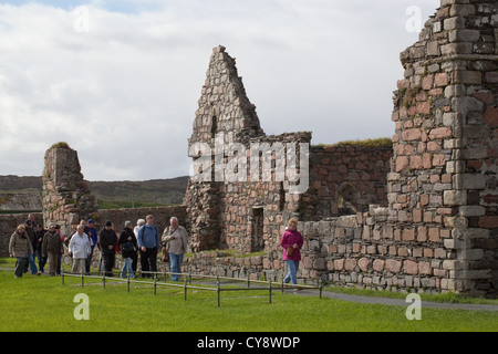 The Nunnery. Medieval remains. Iona. Inner Hebrides, Scotland. Standing masonry a mixture of pink granite, yellow sandstone. Stock Photo