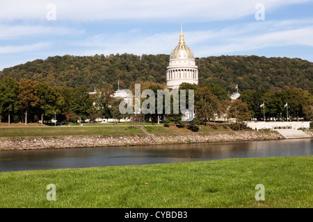 Charleston, West Virginia - State Capitol Building seen accross the river. Stock Photo