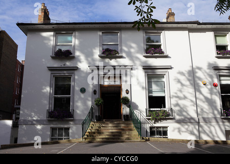 Abbey Road Studios in St Johns Wood,viewed here from the public footpath/sidewalk. Stock Photo